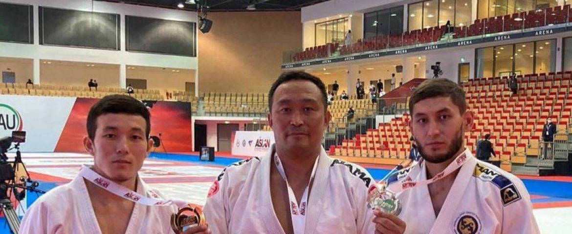 Атырауские мастера джиу-джитсу удачно выступили на чемпионате Азии